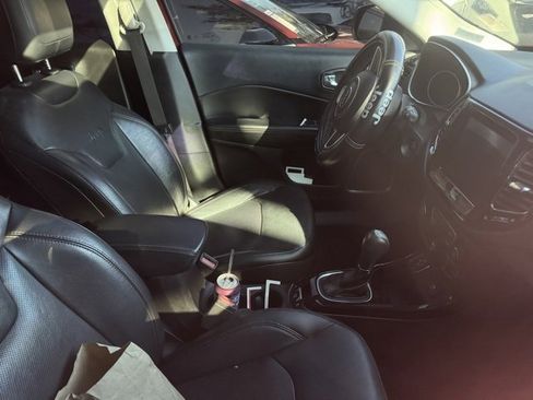 Used 2018 Jeep Compass Limited w/ Navigation Group image 10