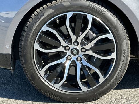 Used 2021 Land Rover Range Rover Sport HSE image 13