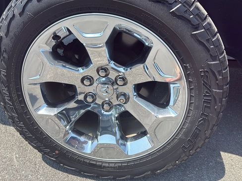 Used 2019 RAM 1500 Big Horn AWD/4WD image 13