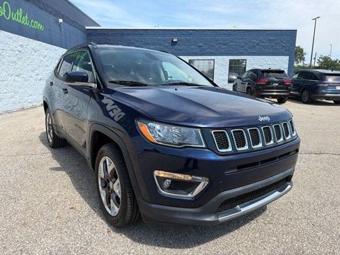 Used 2019 Jeep Compass Limited AWD/4WD image 7