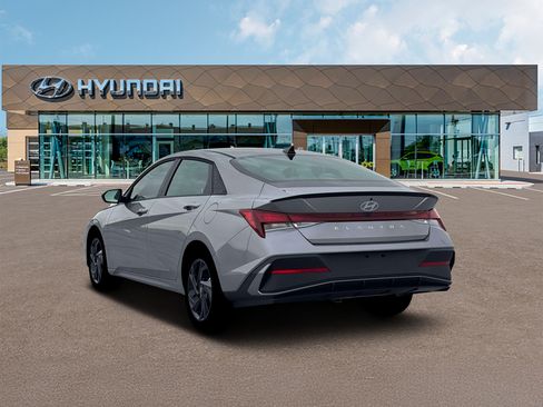 New 2026 Hyundai Elantra Sport FWD image 5