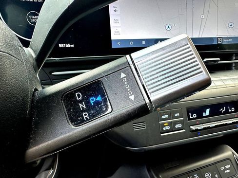Used 2024 Hyundai Kona Limited FWD image 20