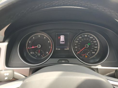 Used 2021 Volkswagen Atlas SE image 36