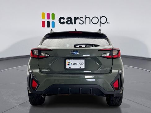 Used 2024 Subaru Crosstrek 2.5i Limited AWD/4WD image 4