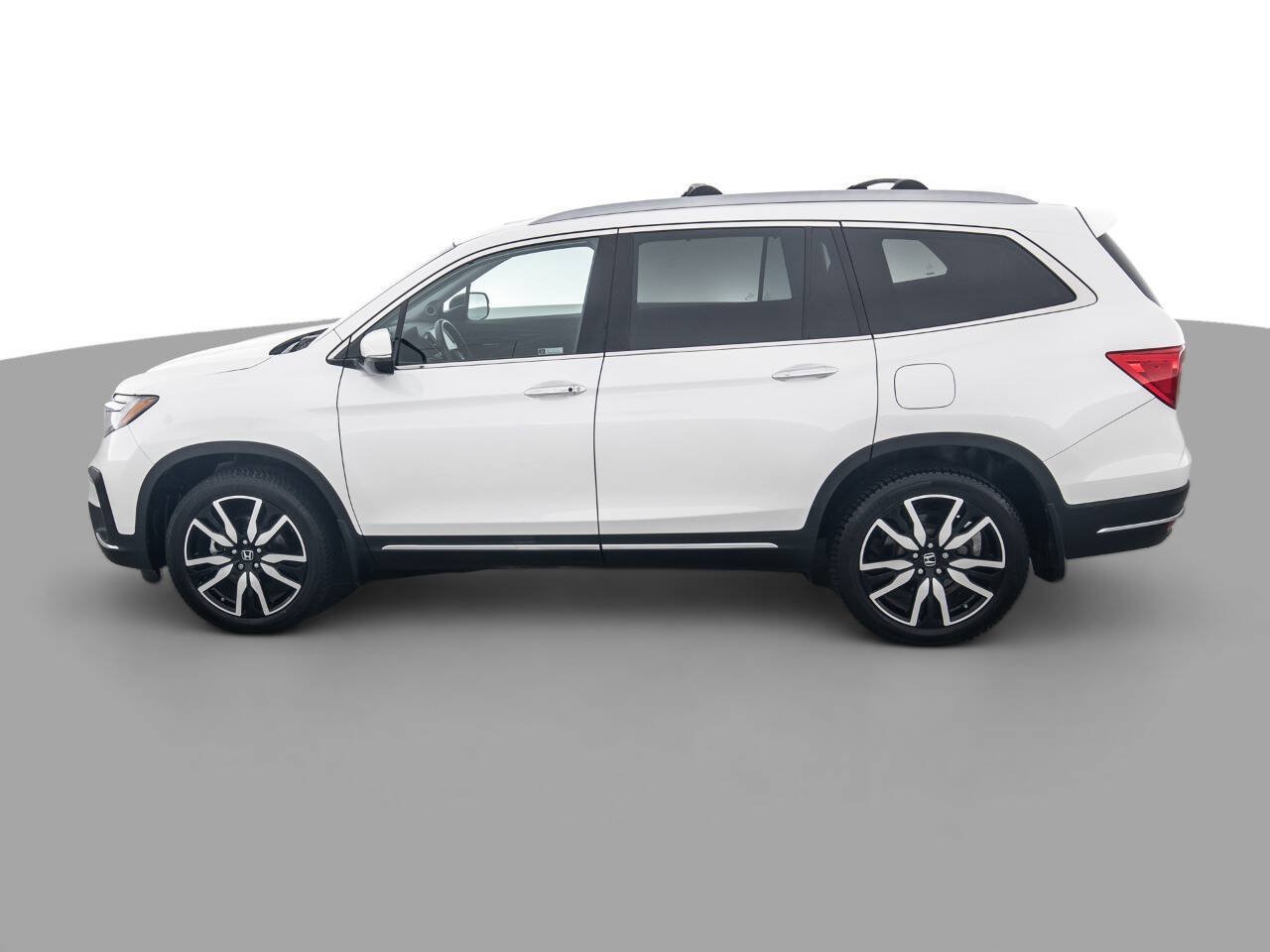 Used 2021 Honda Pilot Touring image 8