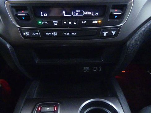 Used 2020 Honda Ridgeline Sport image 15