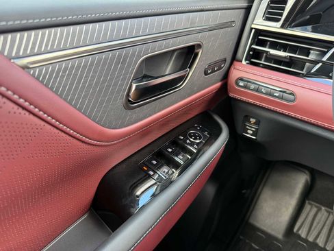 New 2026 INFINITI QX80 Autograph w/ Premium Cargo Package image 22