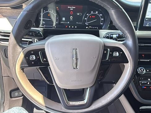 Used 2020 Lincoln Corsair Reserve FWD image 12