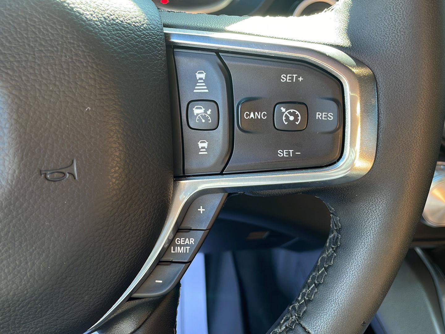 Used 2025 RAM 1500 Laramie w/ Night Edition AWD/4WD image 16