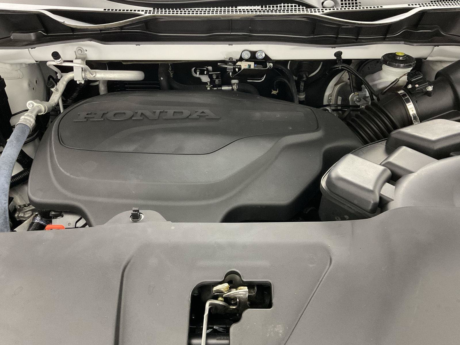 Used 2025 Honda Odyssey Elite image 21