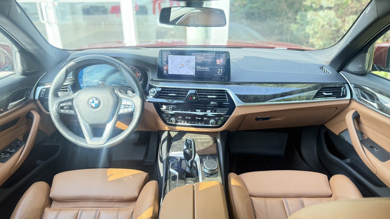 Used 2023 BMW 540i w/ Premium Package RWD image 20
