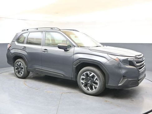 Certified 2025 Subaru Forester Premium AWD/4WD image 7