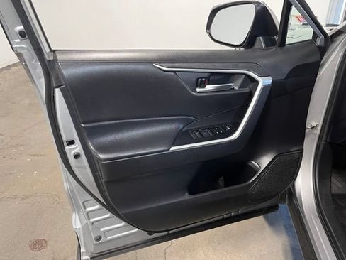 Used 2024 Toyota RAV4 XLE FWD image 24