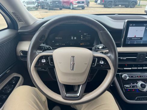 Used 2022 Lincoln Corsair Reserve w/ Equipment Group 201A AWD/4WD image 20