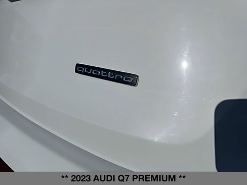 Used 2023 Audi Q7 3.0T Premium w/ Convenience Package image 12