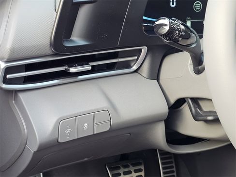 Certified 2026 Hyundai Elantra SEL Sport image 15