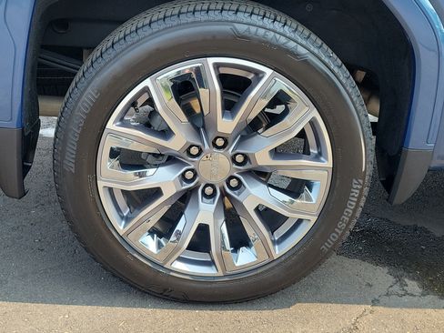 Used 2026 GMC Sierra 1500 Denali AWD/4WD image 5
