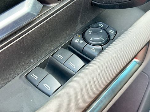 Used 2024 GMC Hummer EV 3X w/ Omega Edition AWD/4WD image 17