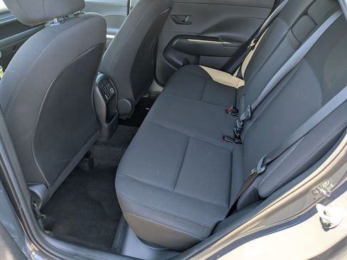 Used 2025 Hyundai Kona SEL FWD image 26