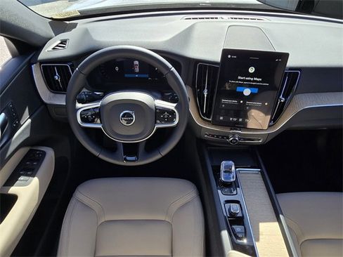 New 2026 Volvo XC60 B5 Core image 16