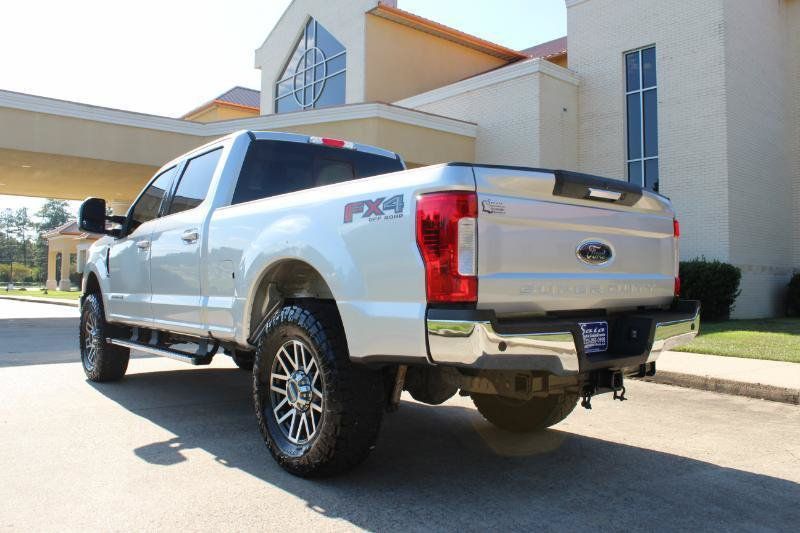Used 2017 Ford F250 Lariat w/ Lariat Value Package AWD/4WD image 13