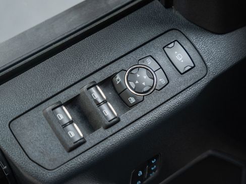 Used 2022 Ford F250 Lariat w/ Black Appearance Pkg image 51