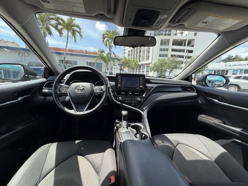Used 2022 Toyota Camry LE FWD image 13