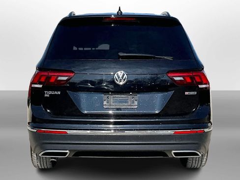 Used 2021 Volkswagen Tiguan SE image 4