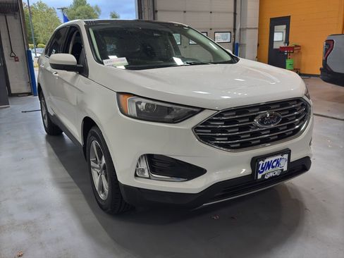 Used 2022 Ford Edge SEL w/ Convenience Package image 8