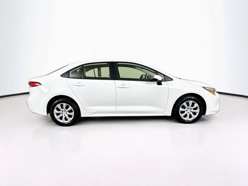 Used 2024 Toyota Corolla LE FWD image 10