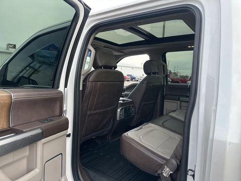 Used 2019 Ford F150 Limited image 24