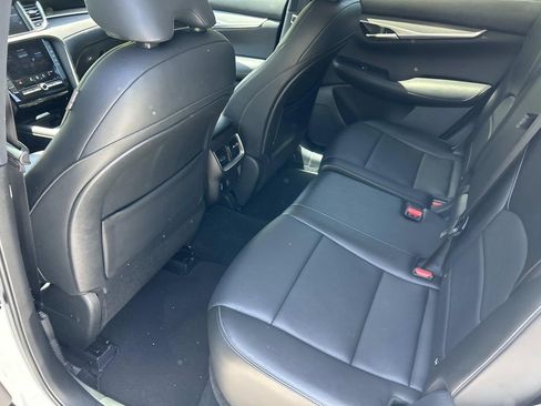 Used 2021 INFINITI QX50 Pure image 20