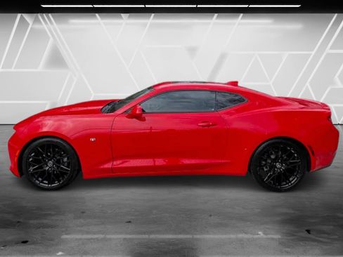 Used 2018 Chevrolet Camaro LT w/ RS Package image 7