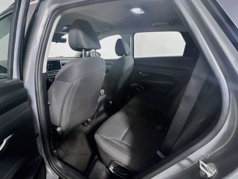 Used 2025 Hyundai Tucson SEL FWD image 20