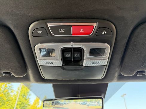 Used 2023 Kia Telluride SX Prestige X-Pro AWD/4WD image 32