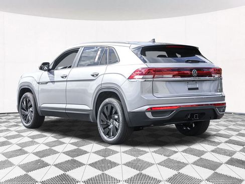 New 2026 Volkswagen Atlas Cross Sport SE image 18