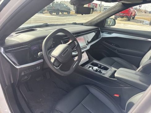 Used 2025 Jeep Wagoneer S Launch Edition w/ Trailer Tow Group image 7