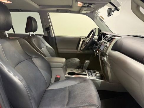 Used 2013 Toyota 4Runner SR5 w/ Premium Pkg w/3rd Row Seat AWD/4WD image 27