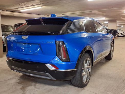 Used 2026 Cadillac Optiq Luxury 1 image 8