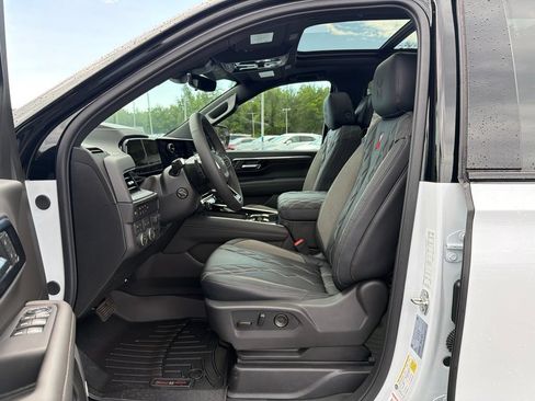 New 2026 Chevrolet Tahoe Premier AWD/4WD image 25