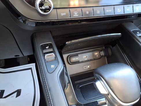 Used 2021 Kia Telluride EX image 10