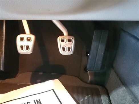 Used 2008 Chevrolet Corvette Coupe w/ Preferred Equipment Group image 21