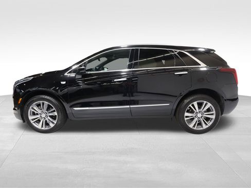 Certified 2025 Cadillac XT5 Premium Luxury image 1