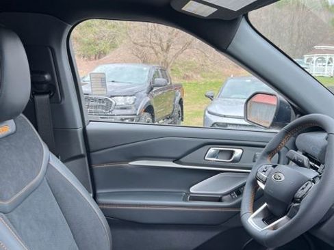 Used 2026 Ford Explorer Tremor AWD/4WD image 76