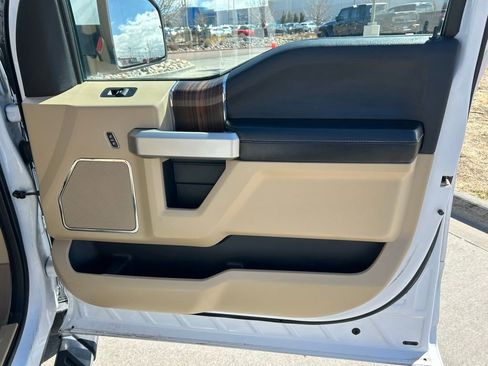 Used 2015 Ford F150 Lariat w/ Equipment Group 501A Mid image 30