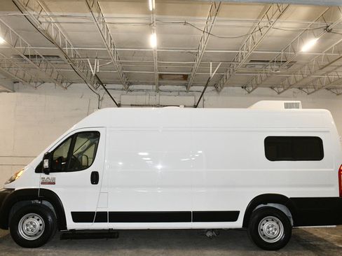 Used 2019 RAM ProMaster 3500 w/ Interior Convenience Group image 53