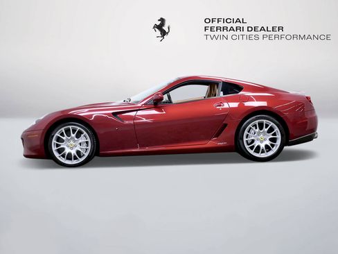Used 2007 Ferrari 599 GTB Fiorano RWD image 2