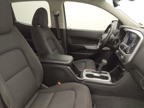 Used 2020 Chevrolet Colorado LT image 21