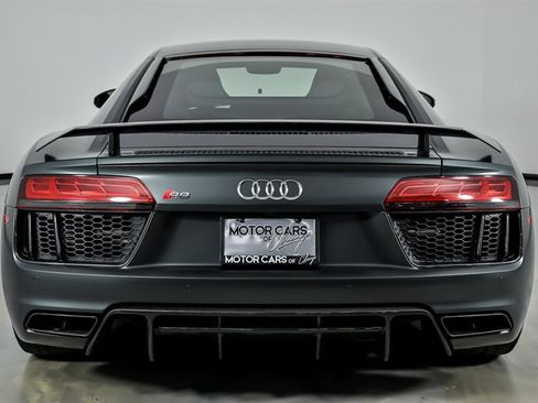 Used 2017 Audi R8 V10 plus AWD/4WD image 11