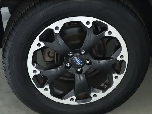 Certified 2023 Subaru Crosstrek 2.0i Premium image 12